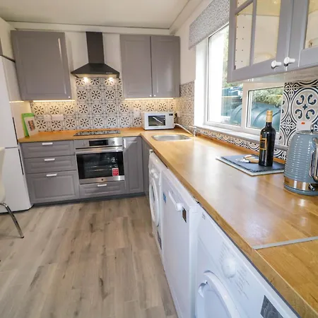 Loch Illion View * Meenmore