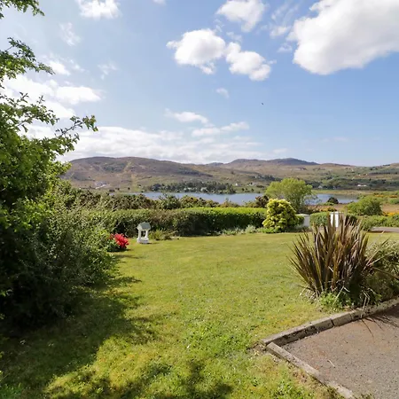 Loch Illion View Semesterbostad